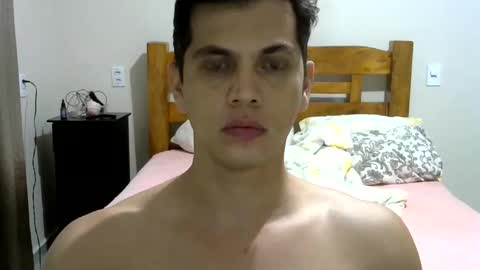 zoro_00 online show from 02/22/25, 11:13