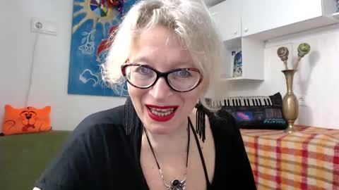 Zosya1111 online show from 01/11/25, 09:47