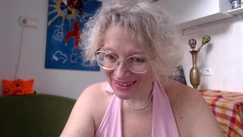 Zosya1111 online show from 01/12/25, 08:57