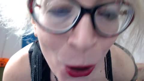 Zosya1111 online show from 02/08/25, 12:17