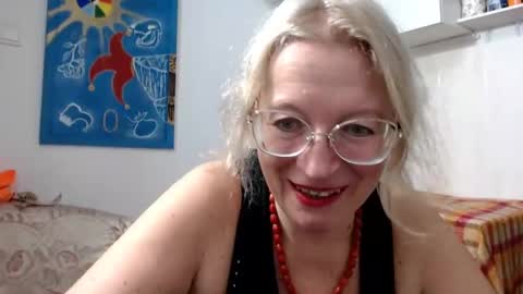 Zosya1111 online show from 11/09/25, 10:35