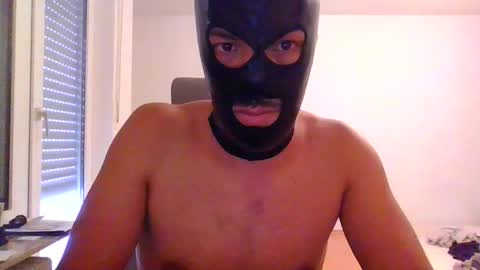 Snapshot of zoubabigdick chatting on 10/07/25, 01:52 zouba big dick online show from 10/07/25, 01:52