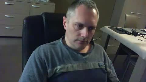 zultem online show from 03/11/25, 04:43