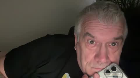 Snapshot of zwickauer1969 chatting on 03/04/25, 07:11 zwickauer1969 online show from 03/04/25, 07:11