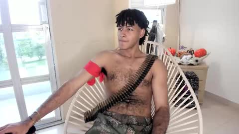 zyan_moreno online show from 10/30/25, 08:31