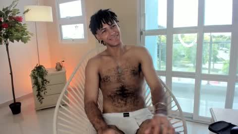 zyan_moreno online show from 11/09/25, 05:33