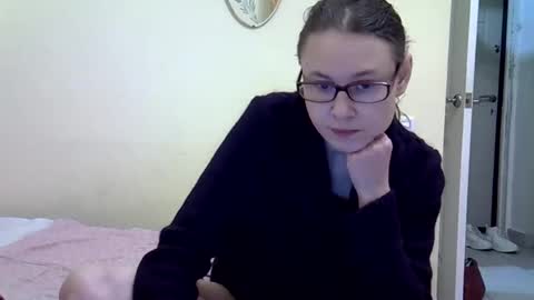 Snapshot of zyuhre chatting on 12/07/24, 01:25 Zyuhre online show from 12/07/24, 01:25