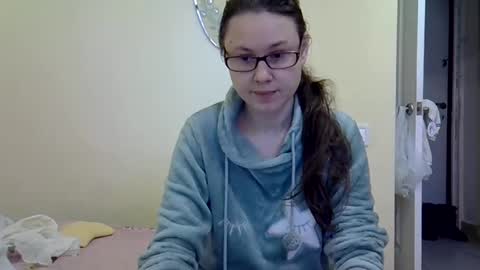 Snapshot of zyuhre chatting on 02/28/25, 09:04 Zyuhre online show from 02/28/25, 09:04