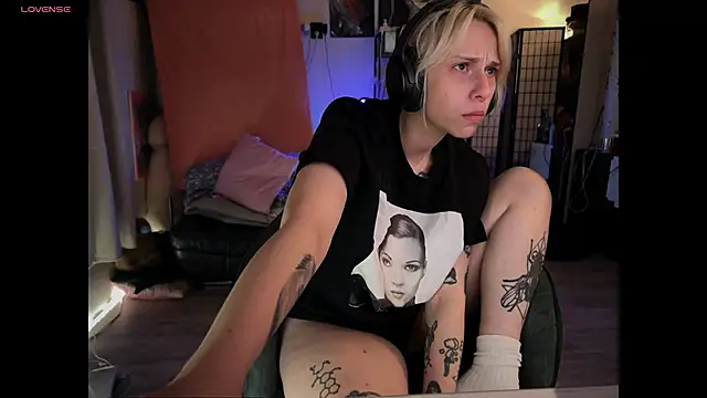 Mannarie Madsinn online show from 09/09/25, 01:16