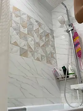 Snapshot of angelmommu chatting on 01/27/25, 02:13 angelmommu online show from 01/27/25, 02:13