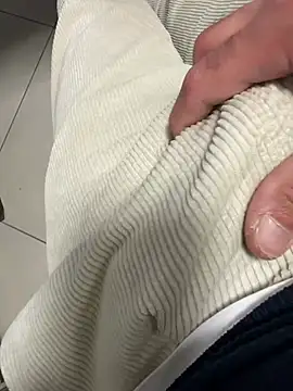 Snapshot of buodiculo chatting on 02/25/25, 04:42 buodiculo online show from 02/25/25, 04:42