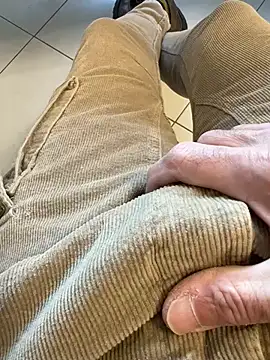 Snapshot of buodiculo chatting on 03/05/25, 07:16 buodiculo online show from 03/05/25, 07:16