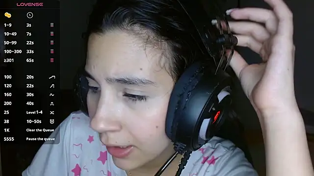 Snapshot of mia__lopez_ chatting on 12/14/24, 06:13 mia lopez online show from 12/14/24, 06:13