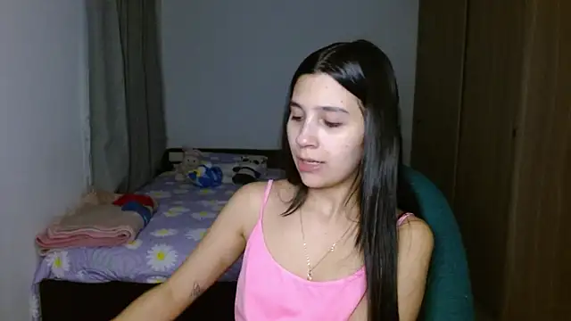 Snapshot of mia__lopez_ chatting on 09/10/25, 02:22 mia lopez online show from 09/10/25, 02:22