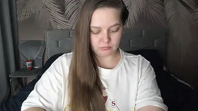 uliastar online show from 01/03/25, 10:09