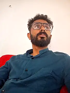 Snapshot of jithi007 chatting on 12/21/24, 05:03 jithi007 online show from 12/21/24, 05:03
