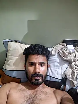 Snapshot of jithi007 chatting on 03/17/25, 06:11 jithi007 online show from 03/17/25, 06:11