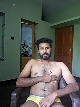 Snapshot of jithi007 chatting on 09/17/25, 04:14 jithi007 online show from 09/17/25, 04:14