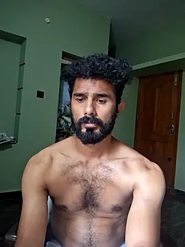 Snapshot of jithi007 chatting on 09/22/25, 03:30 jithi007 online show from 09/22/25, 03:30