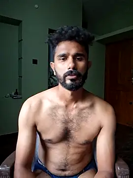 Snapshot of jithi007 chatting on 09/30/25, 04:06 jithi007 online show from 09/30/25, 04:06