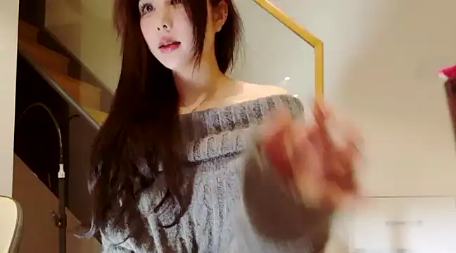 Snapshot of Serena-AU chatting on 01/09/25, 02:07 Serena-AU online show from 01/09/25, 02:07