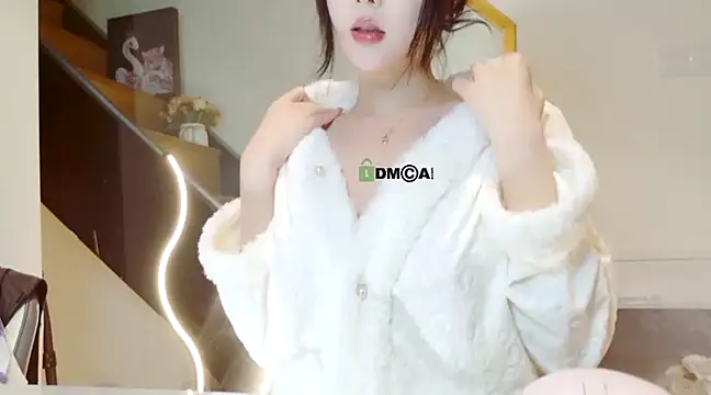 Snapshot of Serena-AU chatting on 03/05/25, 02:01 Serena-AU online show from 03/05/25, 02:01