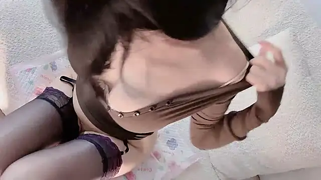 Snapshot of Serena-AU chatting on 09/28/25, 02:55 Serena-AU online show from 09/28/25, 02:55