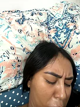 tracycum online show from 11/11/25, 07:03