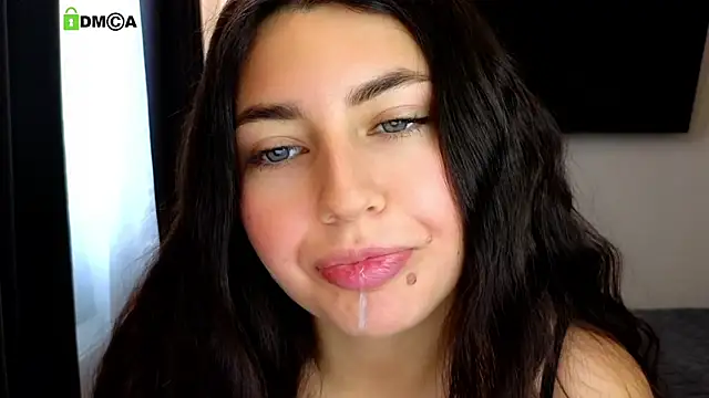 gracedorce online show from 10/14/25, 01:50