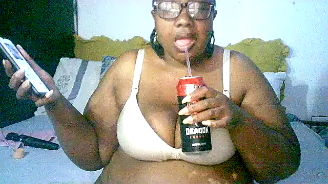 YELLOW BONE online show from 10/31/25, 08:59