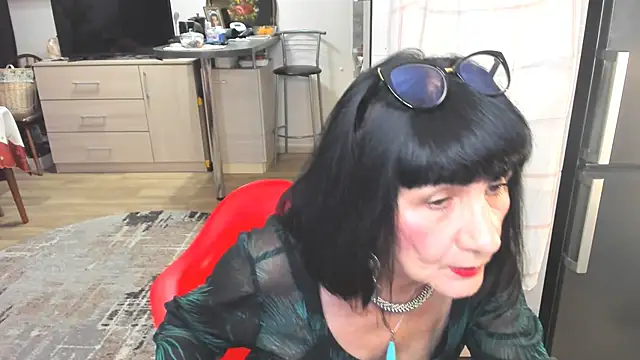 Snapshot of Tina_Joness chatting on 12/04/24, 03:43 Tina Joness online show from 12/04/24, 03:43