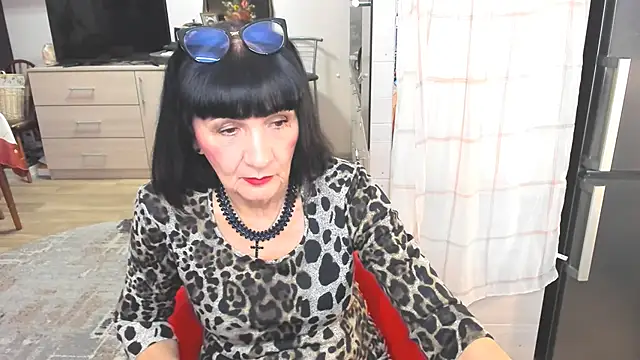 Snapshot of Tina_Joness chatting on 12/08/24, 05:33 Tina Joness online show from 12/08/24, 05:33