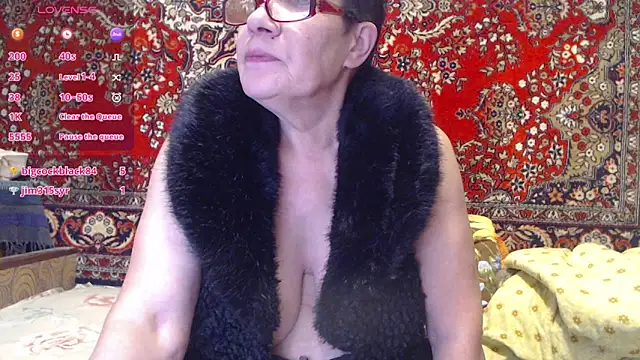 Snapshot of Sandra_Carina chatting on 10/12/25, 07:13 Sandra Carina online show from 10/12/25, 07:13