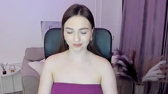 Snapshot of GracefulLook chatting on 03/03/25, 05:39 GracefulLook online show from 03/03/25, 05:39
