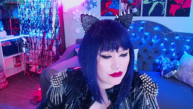 Snapshot of wickedxqueen chatting on 01/05/25, 09:25 wickedxqueen online show from 01/05/25, 09:25