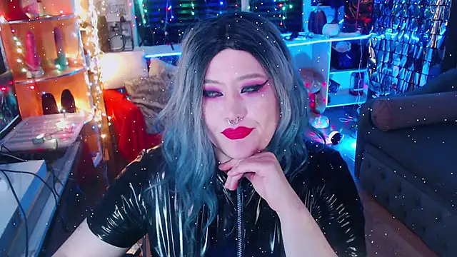 Snapshot of wickedxqueen chatting on 01/14/25, 04:36 wickedxqueen online show from 01/14/25, 04:36