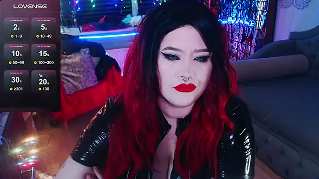Snapshot of wickedxqueen chatting on 01/17/25, 05:21 wickedxqueen online show from 01/17/25, 05:21
