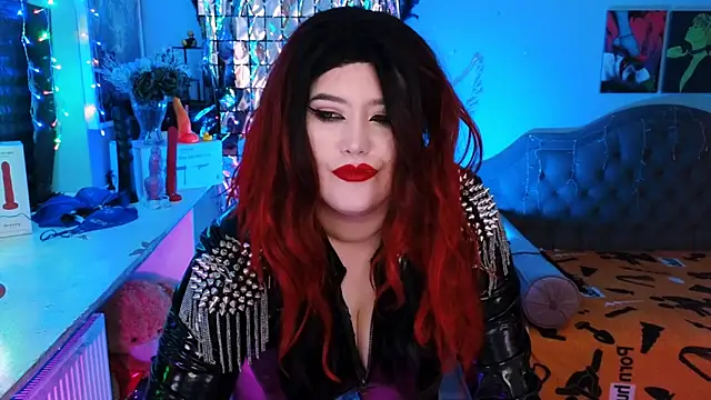 Snapshot of wickedxqueen chatting on 02/19/25, 05:16 wickedxqueen online show from 02/19/25, 05:16