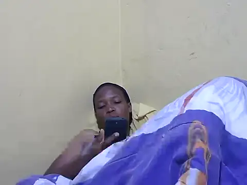 Smillie prety online show from 10/14/25, 03:07