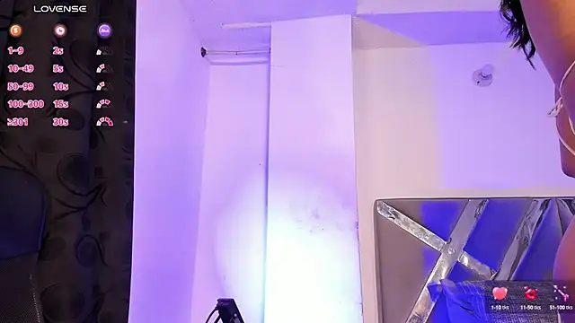 Fenty XX online show from 01/12/25, 06:16