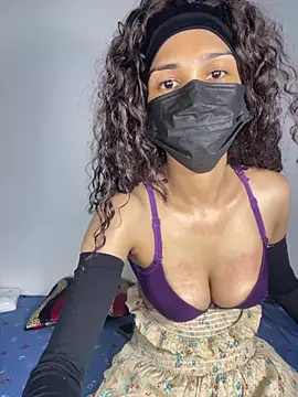 Snapshot of BandySL chatting on 12/14/24, 03:29 BandySL online show from 12/14/24, 03:29