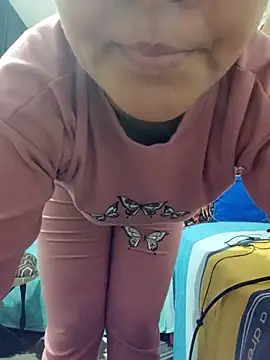 lolo890 online show from 11/08/25, 02:17