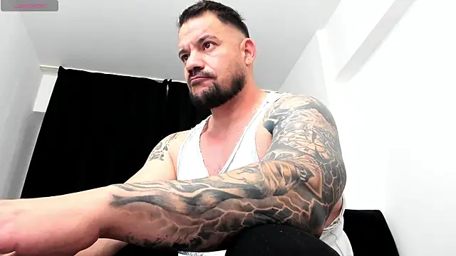 musclemonster31 online show from 10/04/25, 08:07