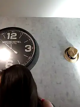 LEAsquirt91 online show from 12/01/24, 10:53