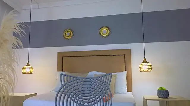 riley sierra online show from 12/23/24, 07:09