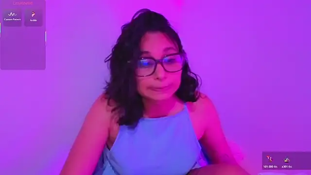 Cuteprincess21 online show from 10/23/25, 11:46