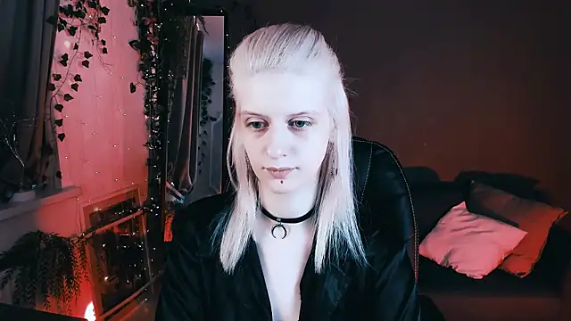 Noah ElmerX online show from 09/10/25, 02:39