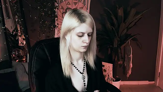 Noah ElmerX online show from 11/10/25, 10:20