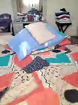 makaviwe online show from 03/19/25, 11:06