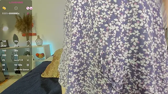 CutieGinger online show from 12/14/24, 09:56